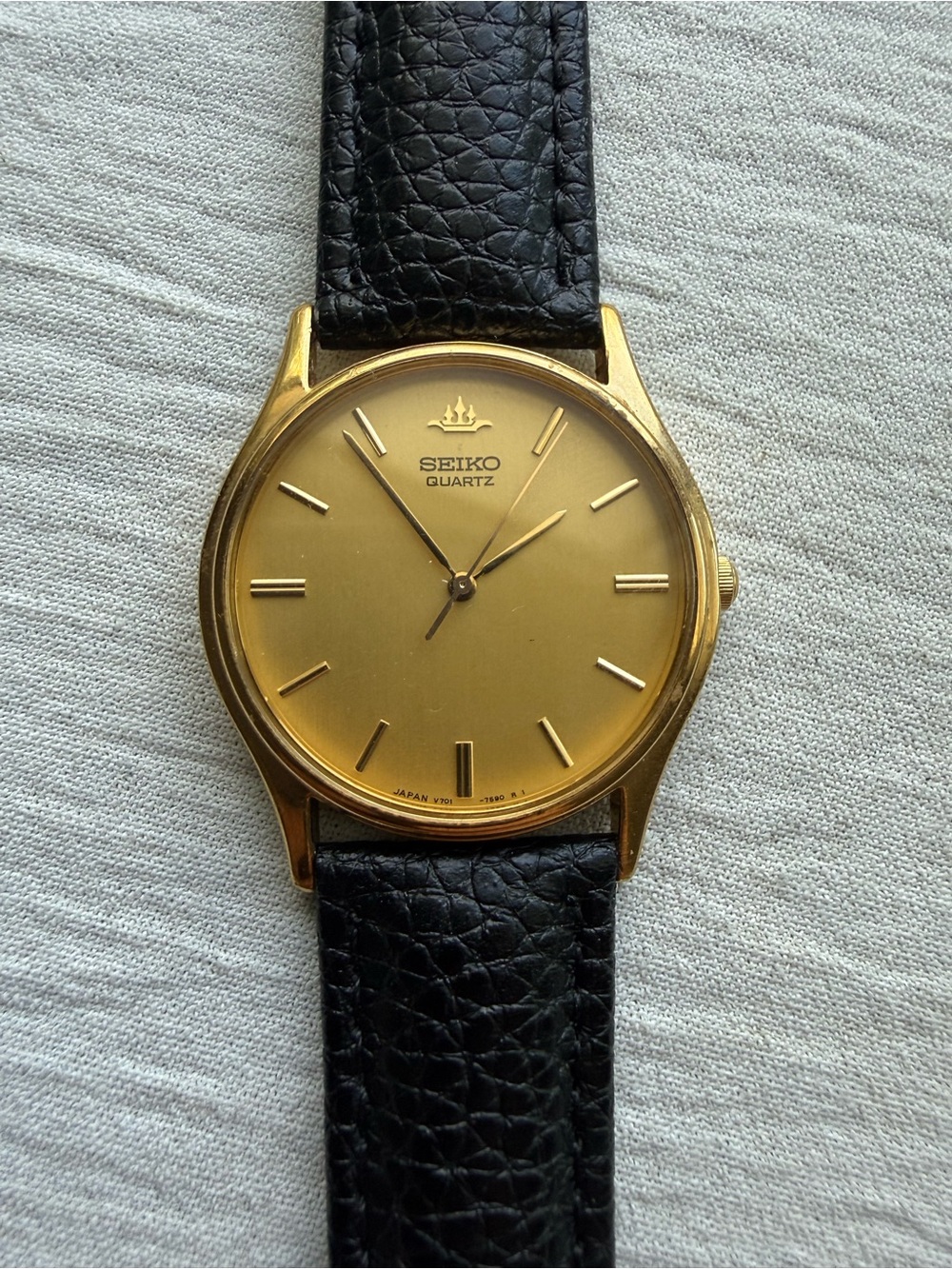 Nearly NOS 1996 Seiko Galaxy V701 Slim 32mm Quartz Watch - JDM Import!